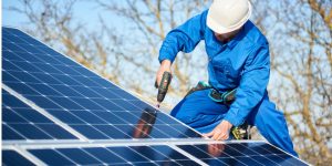 Installation Maintenance Panneaux Solaires Photovoltaïques à Roscoff
